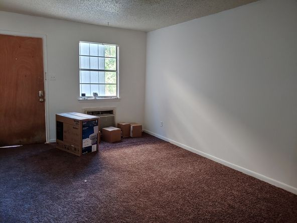 Cantrell Valley / Brookside: 7201 Kentucky and 619/719 Brookside, Little Rock, AR 72205